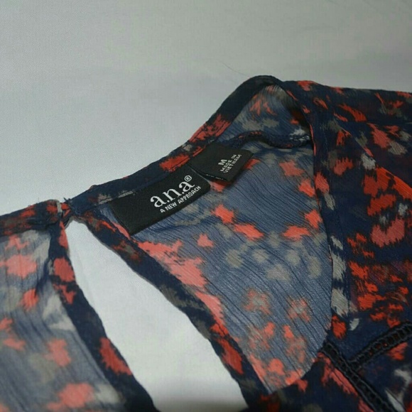 Sheer A.n.a. short sleeve navy blouse - Picture 2 of 3